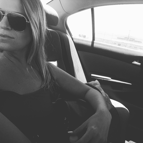 •Posher Lyndsay• - Picture 4 of 7